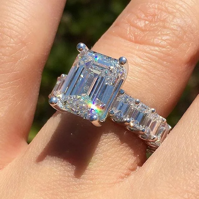 Huitan Sparkling Square Cubic Zircon Prong Setting Wedding Noble Ring Band For Women With Tiny Cubic Zirconia Trendy Jewel Femme
Huitan Sparkling Square Cubic Zircon Prong Setting Wedding Noble Ring Band For Women With Tiny Cubic Zirconia Trendy Jewel Femme