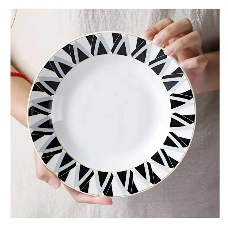 4 Sets European Style Light Ceramics Dinner Plate Household Phnom Penh Tableware Creative Western Meal Plates Vajilla Talheres
4 Sets European Style Light Ceramics Dinner Plate Household Phnom Penh Tableware Creative Western Meal Plates Vajilla Talheres