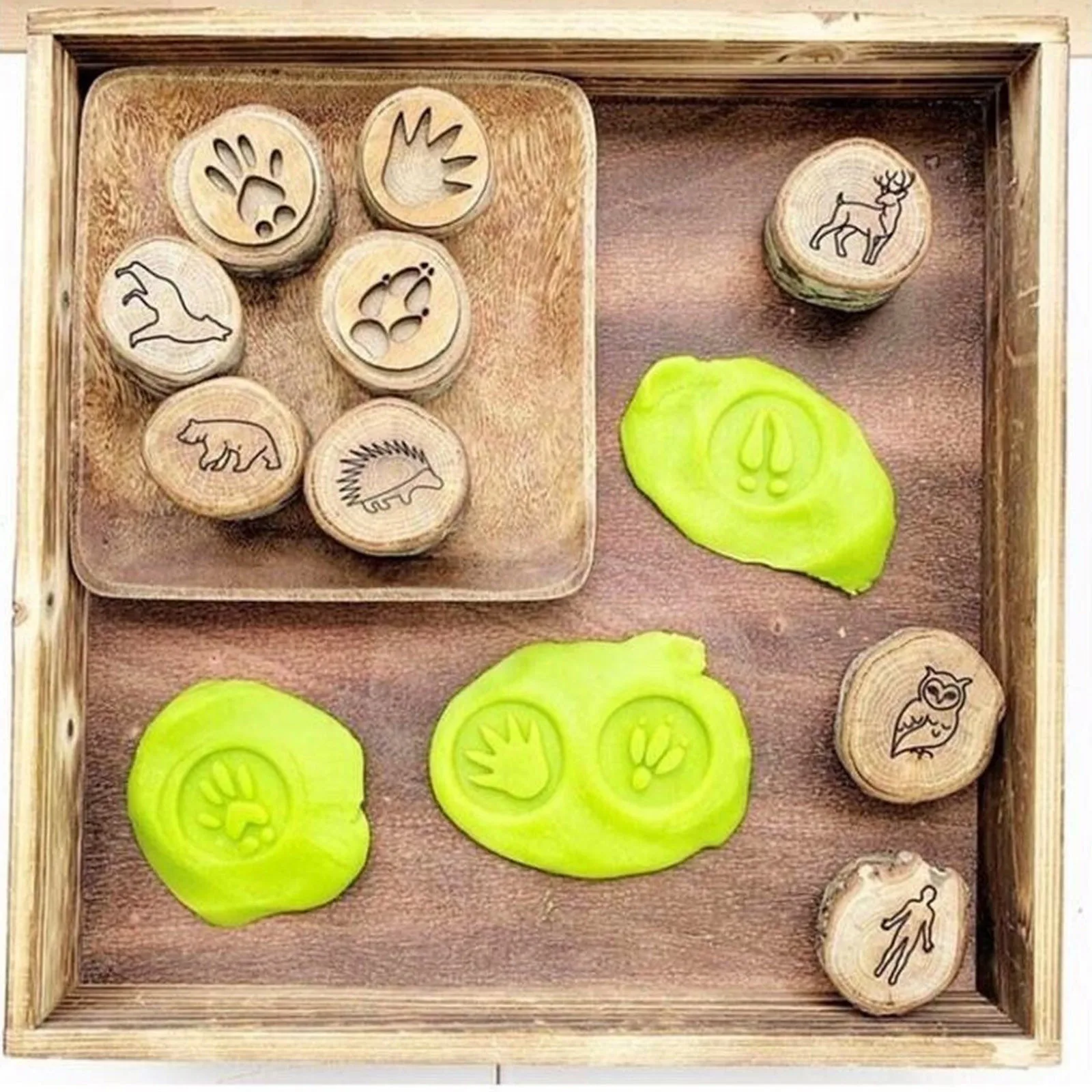 Набор игрушек для детей из 9 предметов с изображением животных
Набор игрушек для детей из 9 предметов с изображением животных