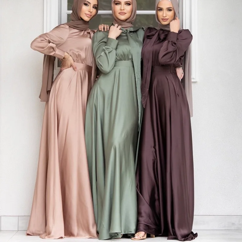Muslim Fashion Women's Long Dress Middle East Arabian Style Abaya Dubai Kuftan Boubou Africain Femme Caftan 2022 Islamic Robe
Muslim Fashion Women's Long Dress Middle East Arabian Style Abaya Dubai Kuftan Boubou Africain Femme Caftan 2022 Islamic Robe