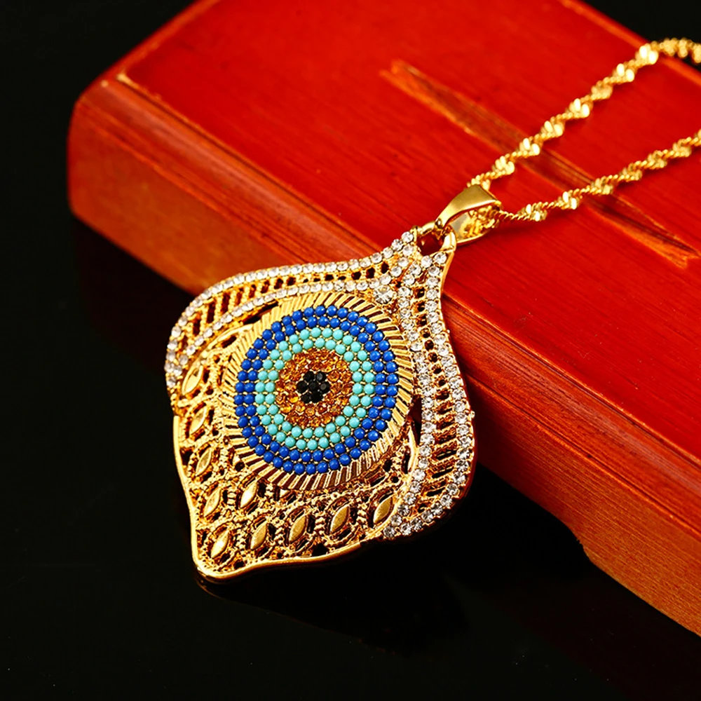 Turkish Devil's Eye Necklace Zirconia Crystal Geometric Pendant Necklace Fashion 18K Gold Islam Muslim Wedding Jewelry Wholesale
Turkish Devil's Eye Necklace Zirconia Crystal Geometric Pendant Necklace Fashion 18K Gold Islam Muslim Wedding Jewelry Wholesale