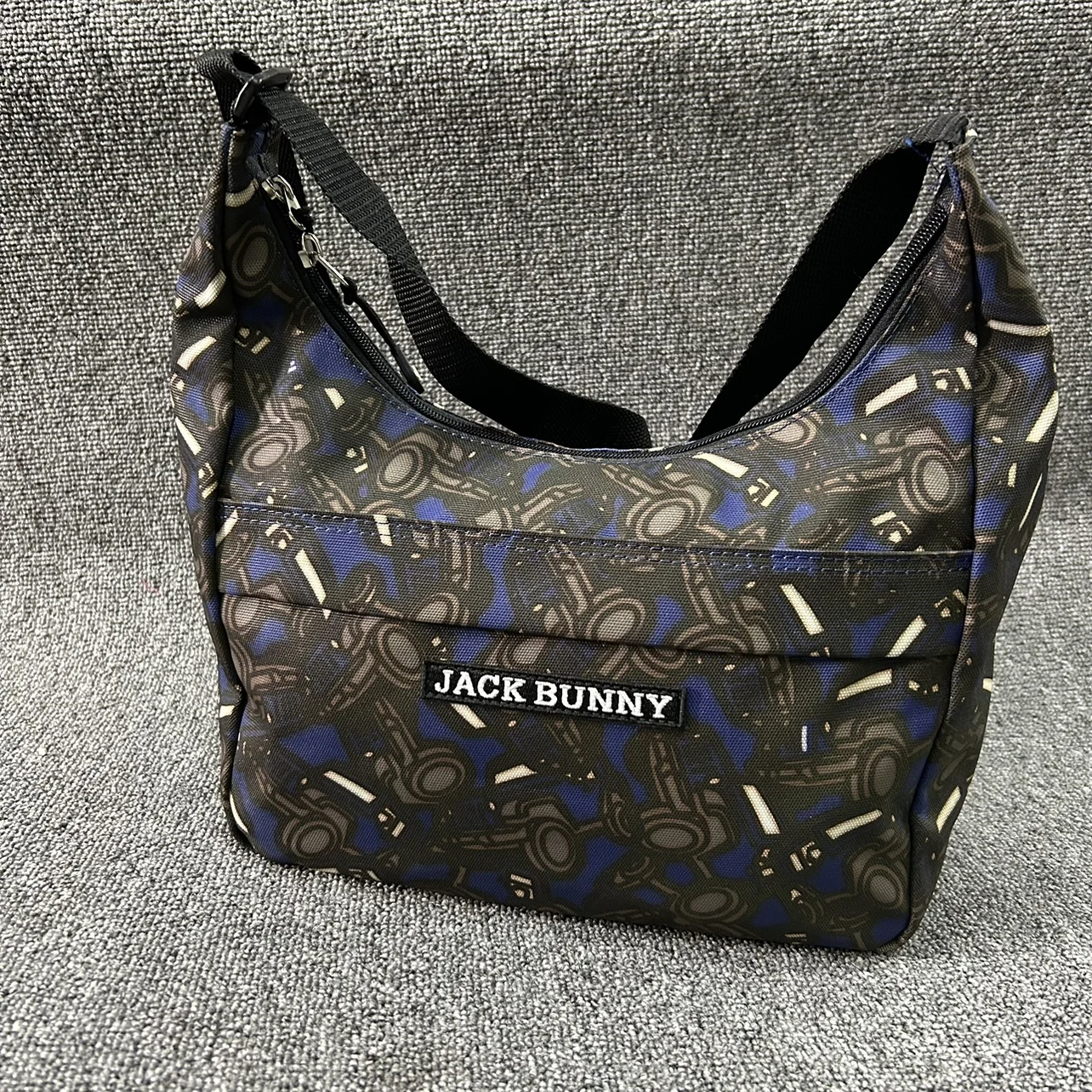 Golf Shoulder Handbag Small Goods Storage Bag Golf Accessories
Golf Shoulder Handbag Small Goods Storage Bag Golf Accessories