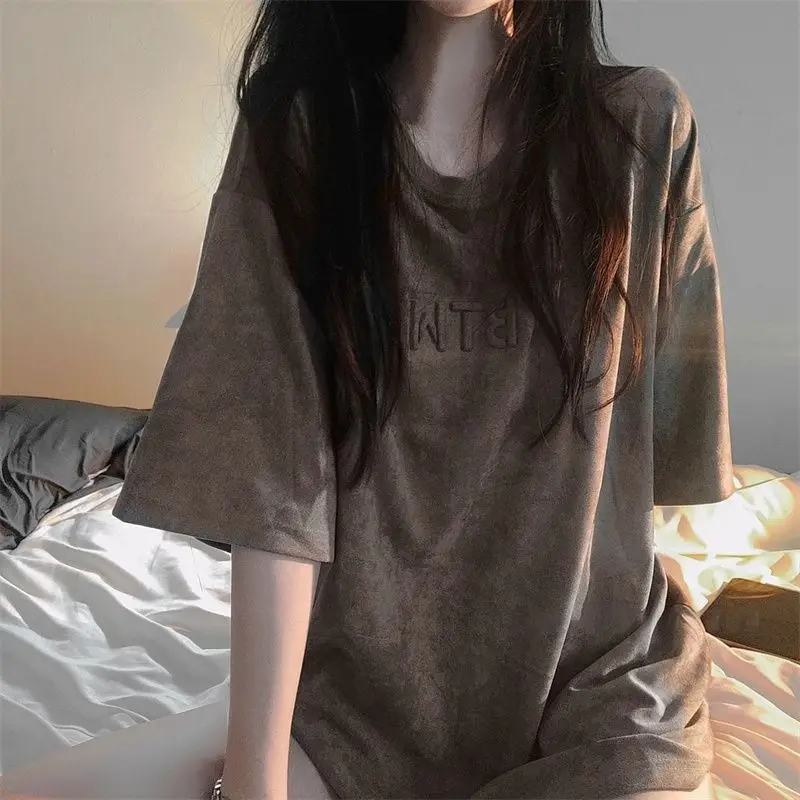 Deeptown Vintage Harajuku Tshirt Women Oversized Short Sleeve Grunge Y2k Streetwear Tees 2000s Aesthetic T-shirt Female Loose
Deeptown Vintage Harajuku Tshirt Women Oversized Short Sleeve Grunge Y2k Streetwear Tees 2000s Aesthetic T-shirt Female Loose