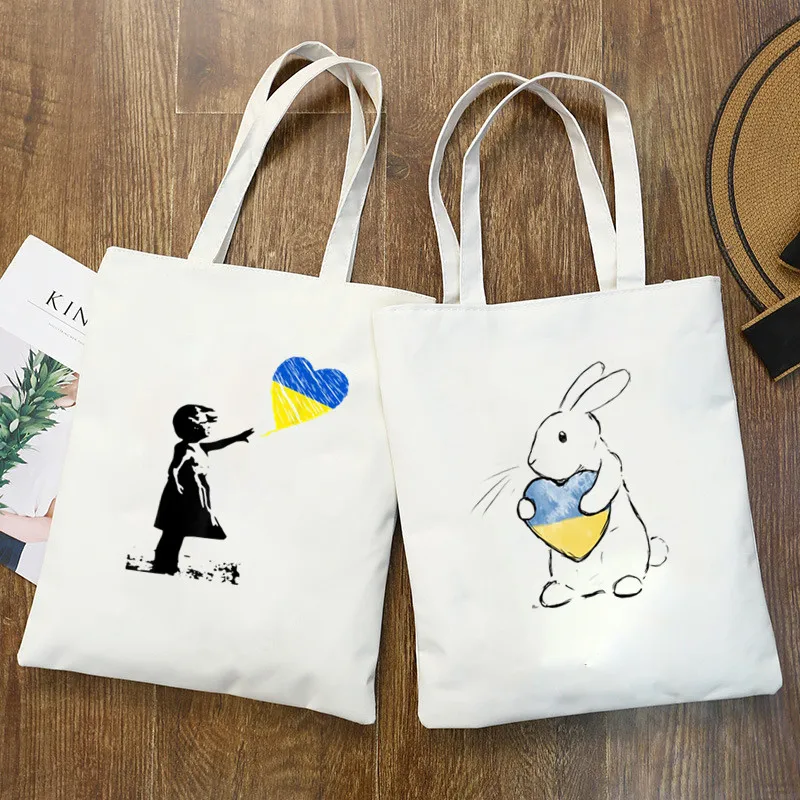 Women's Shoulder Bag Ukrainian Aitu Printed Canvas Bag Fashion Large Capacity Shopping Women's Handbag Tote Bag Tot Bags сумка
Women's Shoulder Bag Ukrainian Aitu Printed Canvas Bag Fashion Large Capacity Shopping Women's Handbag Tote Bag Tot Bags сумка