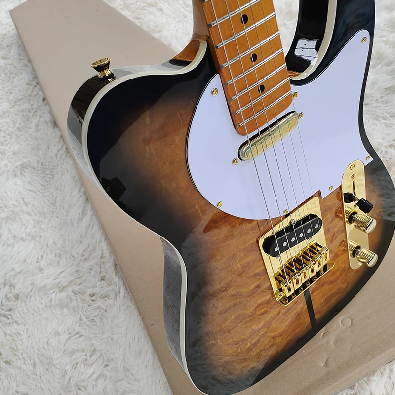 This is a classic bright water ripple electric guitar. It is exquisitely made and has a beautiful tone. It is free to mail home
This is a classic bright water ripple electric guitar. It is exquisitely made and has a beautiful tone. It is free to mail home