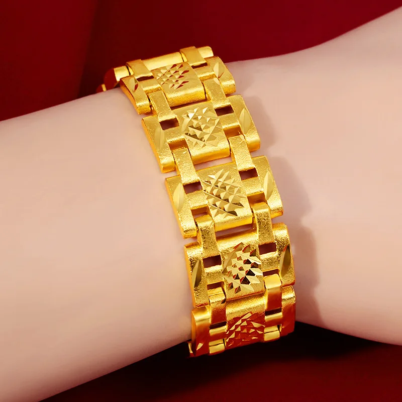 Sandblasted euro gold plated men's luxury wide version bracelet personality watch chain long-lasting wedding jewelry
Sandblasted euro gold plated men's luxury wide version bracelet personality watch chain long-lasting wedding jewelry