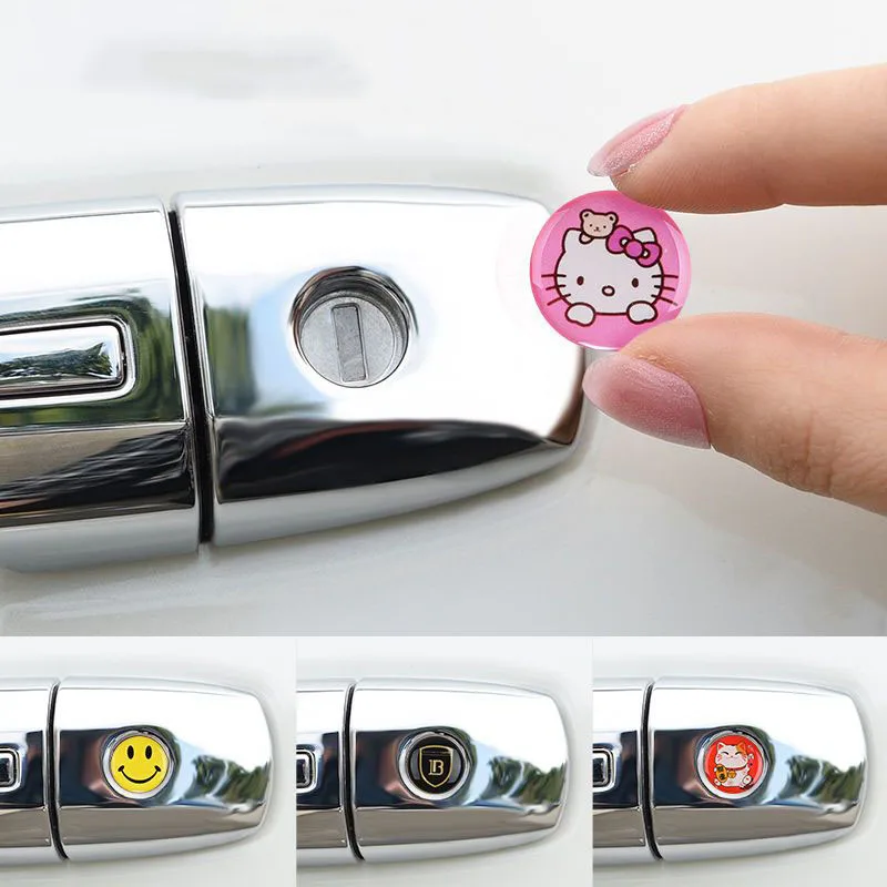 Kawaii Sanrio автомобильные аксессуары серии Hello Kitty аниме милая автомобильная универсальная дверная ручка Keyhole водонепроницаемая защита от блок...
Kawaii Sanrio автомобильные аксессуары серии Hello Kitty аниме милая автомобильная универсальная дверная ручка Keyhole водонепроницаемая защита от блок...