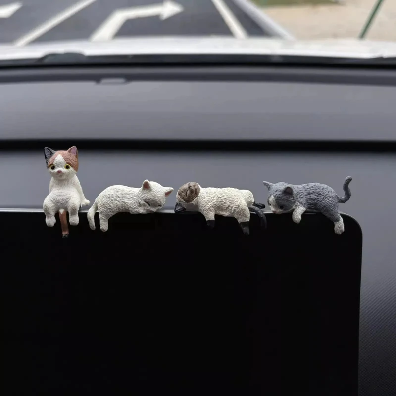 Микропейзаж с котенком
Микропейзаж с котенком