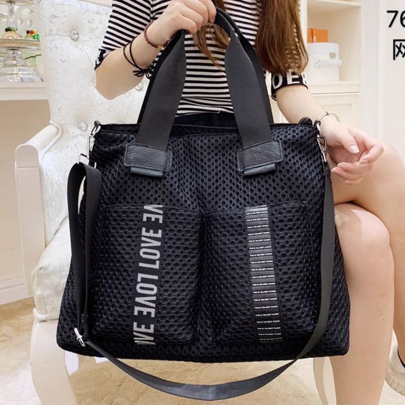 Luxury Women's Bags Women's Shoulder Bags Large Capacity Lightweight Handbags Fashion Business Travel Luggage Bags
Luxury Women's Bags Women's Shoulder Bags Large Capacity Lightweight Handbags Fashion Business Travel Luggage Bags