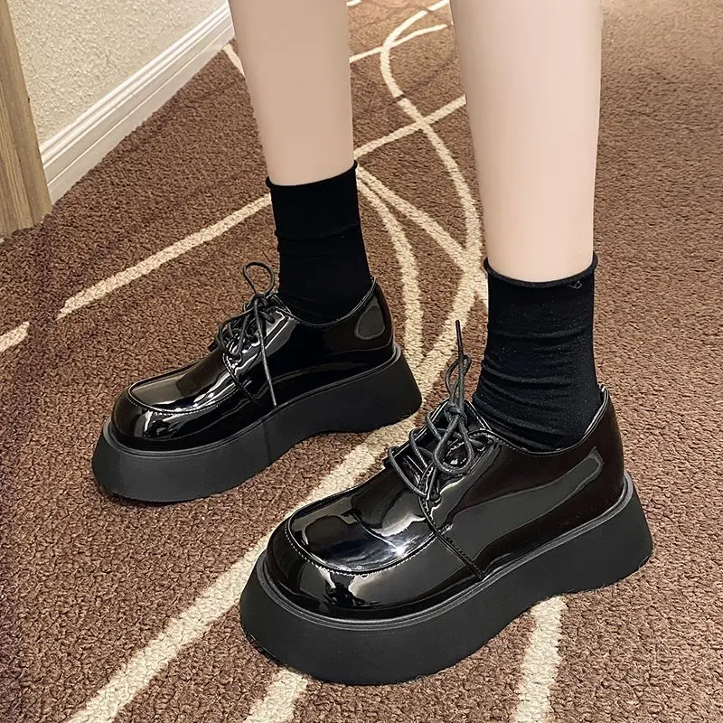 Rimocy Vintage Round Toe Patent Leather Shoes Women Thick Bottom Lace Up Mary Jane Shoes Woman British Style Casual Shoes Ladies
Rimocy Vintage Round Toe Patent Leather Shoes Women Thick Bottom Lace Up Mary Jane Shoes Woman British Style Casual Shoes Ladies