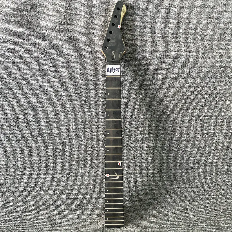 AN304 Original and Genuine VGS Electric Guitar Neck Right Hand 6 Strings 22 Frets Maple with Rosewood Surface Damages and Dirty
AN304 Original and Genuine VGS Electric Guitar Neck Right Hand 6 Strings 22 Frets Maple with Rosewood Surface Damages and Dirty