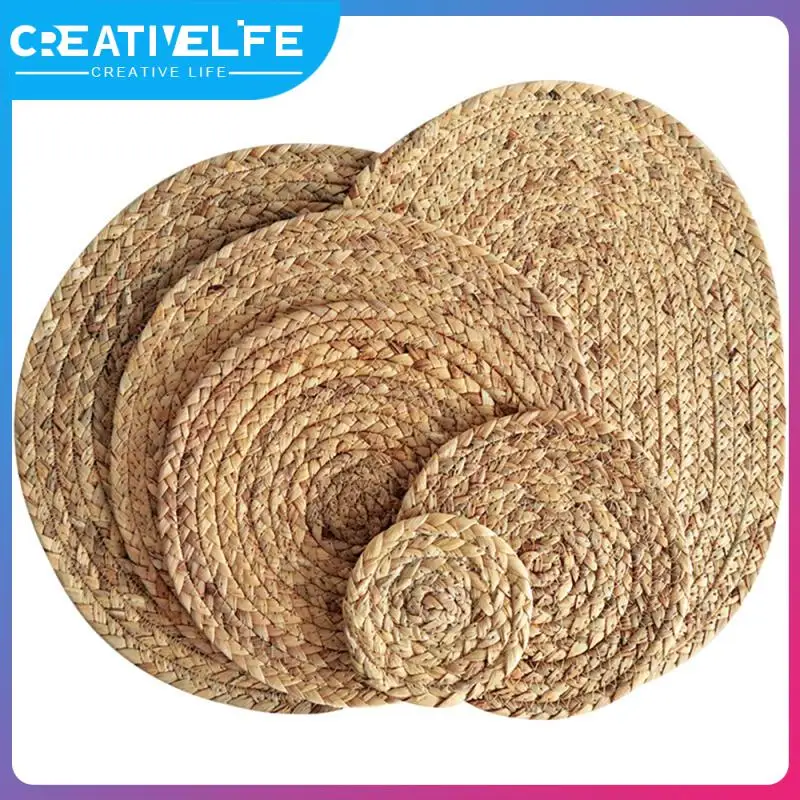 Handmade Table Mat Woven Natural Insulation Mat Water Gourd Dining Plate Mat Kitchen Accessories Non Slip Coaster Round Cane
Handmade Table Mat Woven Natural Insulation Mat Water Gourd Dining Plate Mat Kitchen Accessories Non Slip Coaster Round Cane