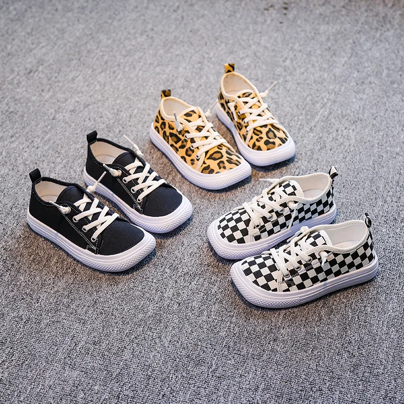 Kids Canvas Shoes Children Sneakers Boys Casual Shoes Girls Sports Sneakers Leopard Checkered Fashion Classic Soft Breathable
Kids Canvas Shoes Children Sneakers Boys Casual Shoes Girls Sports Sneakers Leopard Checkered Fashion Classic Soft Breathable