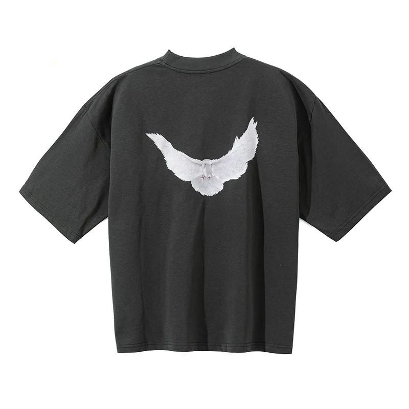 2023 Summer Classic Kanye West Cotton Streetwear for Men Women Vintage Loose Oversized Dove Pigeon Print Casual T-Shirt Tops Tee
2023 Summer Classic Kanye West Cotton Streetwear for Men Women Vintage Loose Oversized Dove Pigeon Print Casual T-Shirt Tops Tee