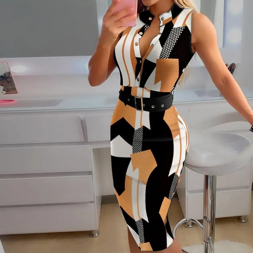 2022 Fashion Women's Clothing Stand Collar Button Placket Belt Knit Dress Solid Color Sleeveless Midi Dress 2022 Female Vestidos
2022 Fashion Women's Clothing Stand Collar Button Placket Belt Knit Dress Solid Color Sleeveless Midi Dress 2022 Female Vestidos