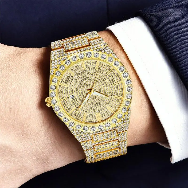 Top Quality Golden Diamond Men's Hip Hop Luxury Band Simple Gifts Business Date Quartz Watch Relogio
Top Quality Golden Diamond Men's Hip Hop Luxury Band Simple Gifts Business Date Quartz Watch Relogio