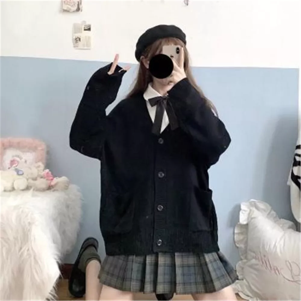 Женские однотонные свободные свитера, милая трикотажная одежда для студенток в стиле преппи, новая Универсальная мягкая искусственная кож...
Женские однотонные свободные свитера, милая трикотажная одежда для студенток в стиле преппи, новая Универсальная мягкая искусственная кож...