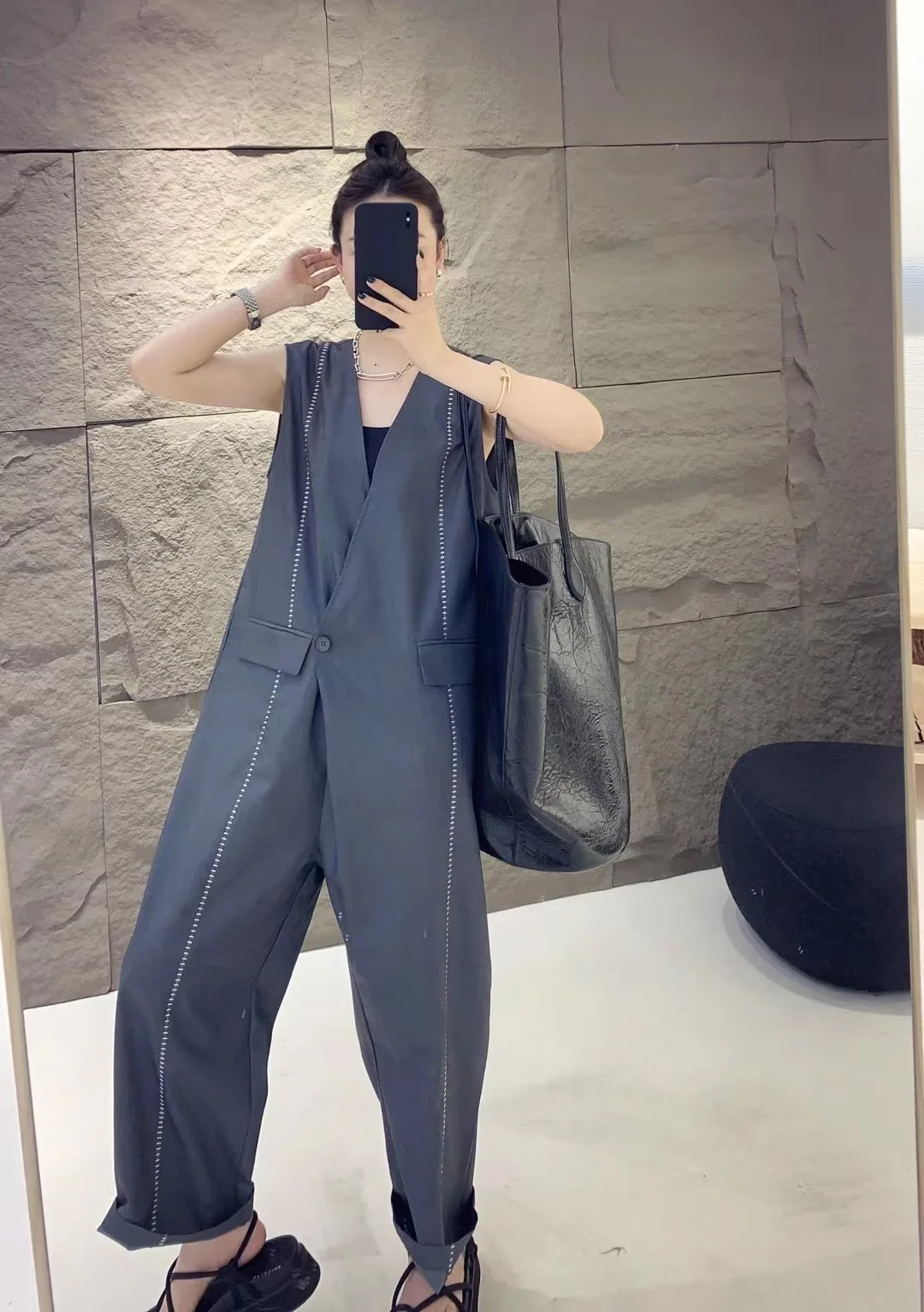 Женский свободный комбинезон без рукавов, универсальный Облегающий комбинезон с прямыми штанинами, лето 2023
Женский свободный комбинезон без рукавов, универсальный Облегающий комбинезон с прямыми штанинами, лето 2023