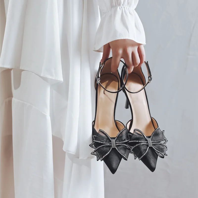 Women's High-heeled Shoes Rhinestone Bow 2022 New Spring And Autumn Pointed Toe Baotou Stiletto Sandals Fairy Wind
Women's High-heeled Shoes Rhinestone Bow 2022 New Spring And Autumn Pointed Toe Baotou Stiletto Sandals Fairy Wind