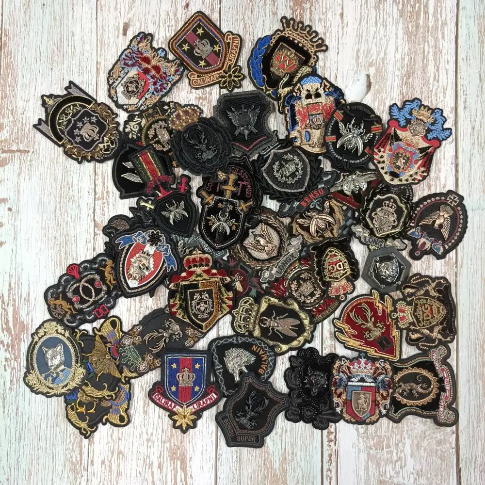 Embroidery Metal Crown Anchor Cats Bee Eagle Lion Tiger Letter Horse Shield Embroideried Patches EE-1
Embroidery Metal Crown Anchor Cats Bee Eagle Lion Tiger Letter Horse Shield Embroideried Patches EE-1