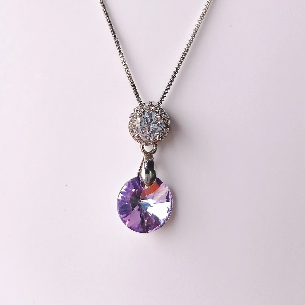 High Quality 12MM Round Shape Glass Rhinestone Necklace Glitter Crystal AB Rivoli Diamond Metal Pendant for DIY Jewelry Ornament
High Quality 12MM Round Shape Glass Rhinestone Necklace Glitter Crystal AB Rivoli Diamond Metal Pendant for DIY Jewelry Ornament