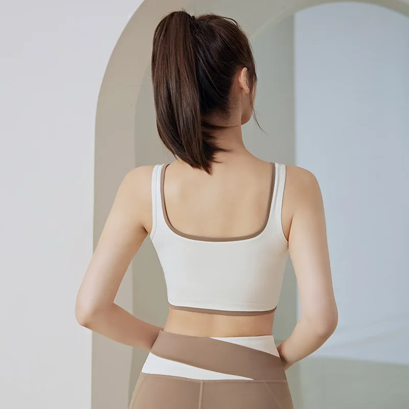 2023 Wide Strap Sports Bras For Women Offer Thin Style Running Yoga Sports Bra Two-Color Splicing Quick Dry Women's Underwear
2023 Wide Strap Sports Bras For Women Offer Thin Style Running Yoga Sports Bra Two-Color Splicing Quick Dry Women's Underwear