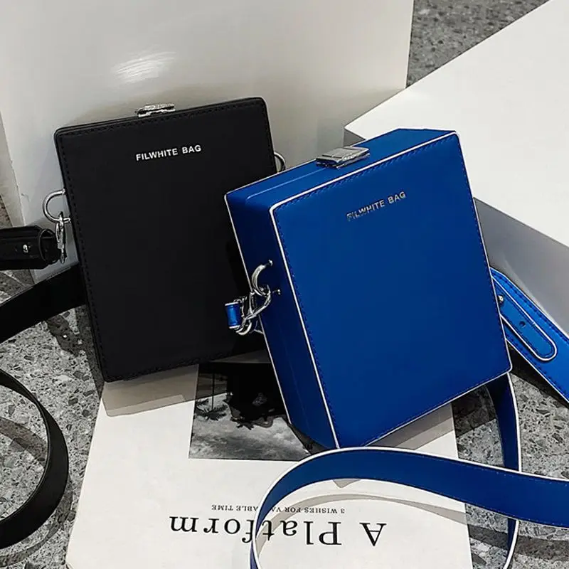 Designer Luxury Small Square Shoulder Bag Casual Suitcase Shape Crossbody Bag for Man Pu Leather Messenger Bag Purses Satchels
Designer Luxury Small Square Shoulder Bag Casual Suitcase Shape Crossbody Bag for Man Pu Leather Messenger Bag Purses Satchels