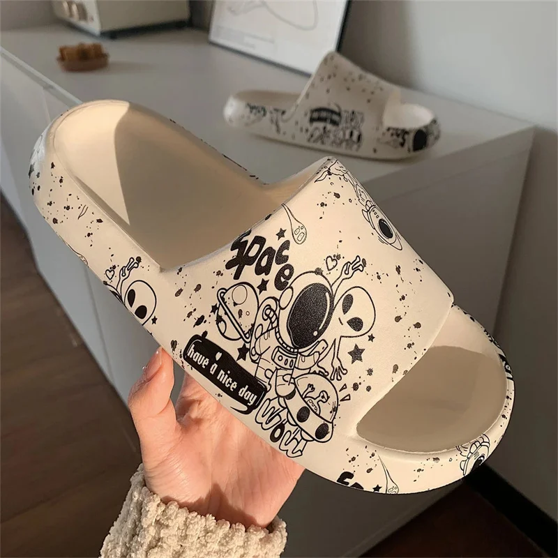 Alien - pantoufles antidérapantes для женщин, обувь для зала, для дома, очень мягкие, щипцы для la mode, новая
Alien - pantoufles antidérapantes для женщин, обувь для зала, для дома, очень мягкие, щипцы для la mode, новая