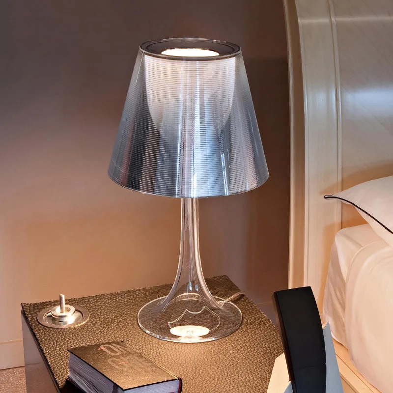 Nordic Modern Minimalist Bedroom Bedside Lamp Children's Room Gift Acrylic Night Lamp Dimmable Decorative Atmosphere Lamp
Nordic Modern Minimalist Bedroom Bedside Lamp Children's Room Gift Acrylic Night Lamp Dimmable Decorative Atmosphere Lamp