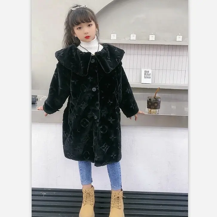 Children's Fur Overcoat Rabbit Fur Thick Coat Middle aged Children's European American Long Coat Thick Overcoat Children's Wear
Children's Fur Overcoat Rabbit Fur Thick Coat Middle aged Children's European American Long Coat Thick Overcoat Children's Wear