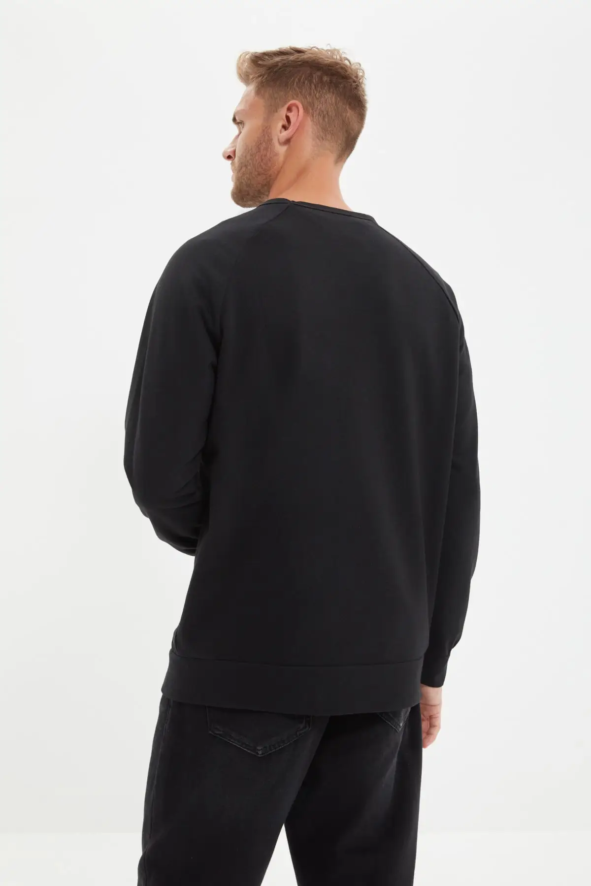 Trendyol Men 'S Regular Fit Long Sleeve Cycling Collar Zipper Sweatshirt TMNAW22SW0086
Trendyol Men 'S Regular Fit Long Sleeve Cycling Collar Zipper Sweatshirt TMNAW22SW0086