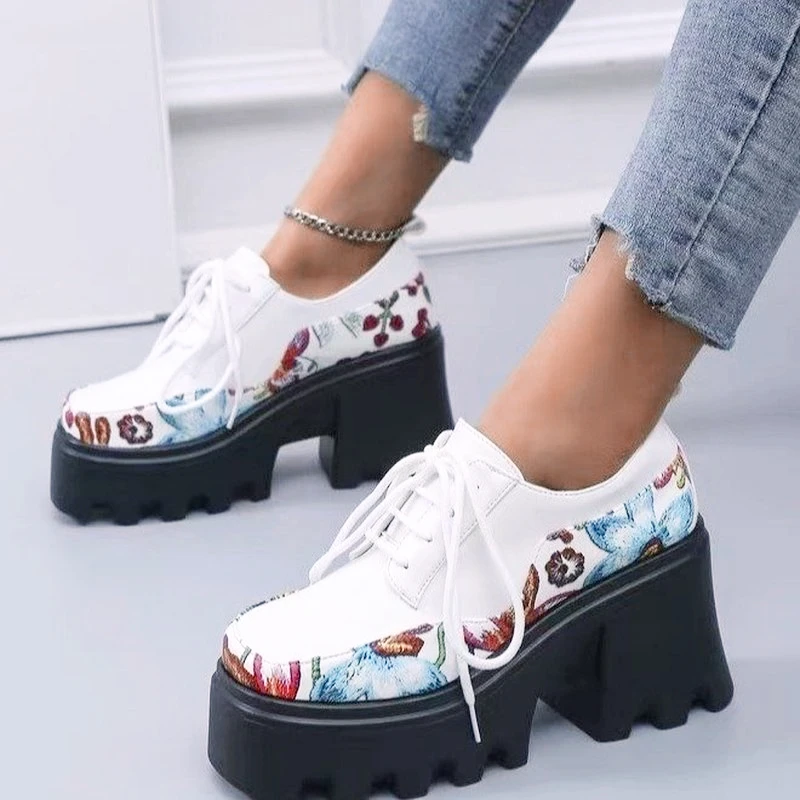 2022 New Summer High Heel Pumps Women Fashion Flower Print Platform Shoes Thick High Heel Round Toe Dress Spring Shoes 35-42
2022 New Summer High Heel Pumps Women Fashion Flower Print Platform Shoes Thick High Heel Round Toe Dress Spring Shoes 35-42