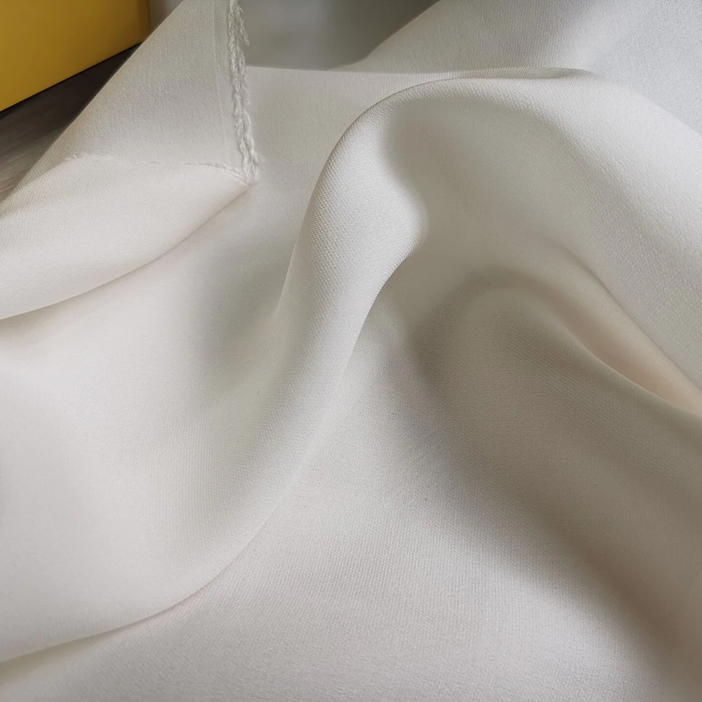 1 meter X 1.36 meter 100 Mulberry Silk Double Georgette Fabric Natural White Wedding Dress Material Cream
1 meter X 1.36 meter 100 Mulberry Silk Double Georgette Fabric Natural White Wedding Dress Material Cream