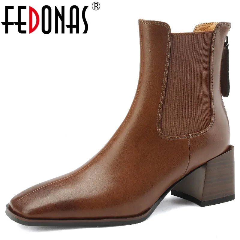 FEDONAS Autumn Winter Basic Women Ankle Boots Office Lady Casual Genuine Leather Square Toe Thick Heels Back Zipper Shoes Woman
FEDONAS Autumn Winter Basic Women Ankle Boots Office Lady Casual Genuine Leather Square Toe Thick Heels Back Zipper Shoes Woman