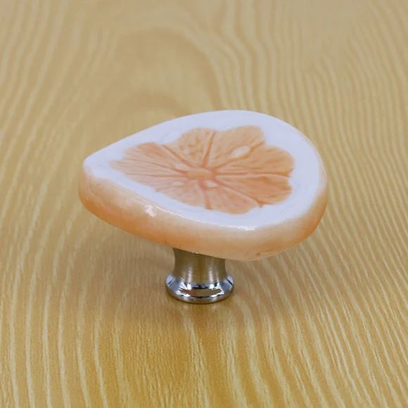 Керамическая ручка для шкафа лимонная форма
Керамическая ручка для шкафа лимонная форма