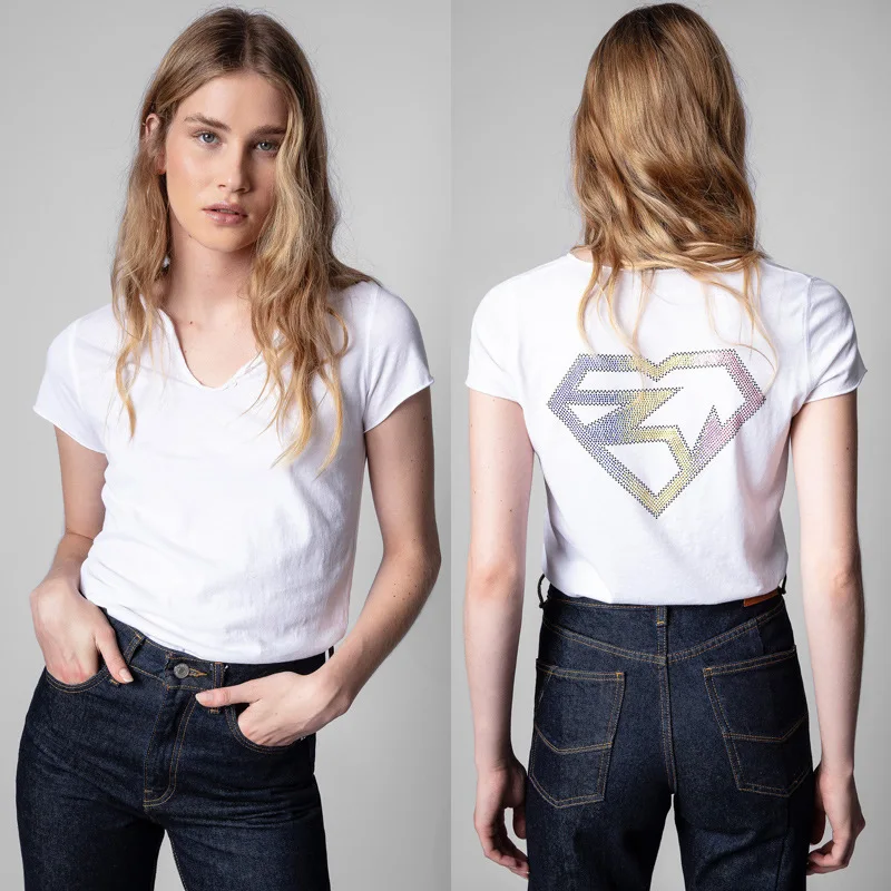 22 Fashion Classic Trendy Brand Luxury Design New Women T-shirt with U-neck Button on The Back
22 Fashion Classic Trendy Brand Luxury Design New Women T-shirt with U-neck Button on The Back