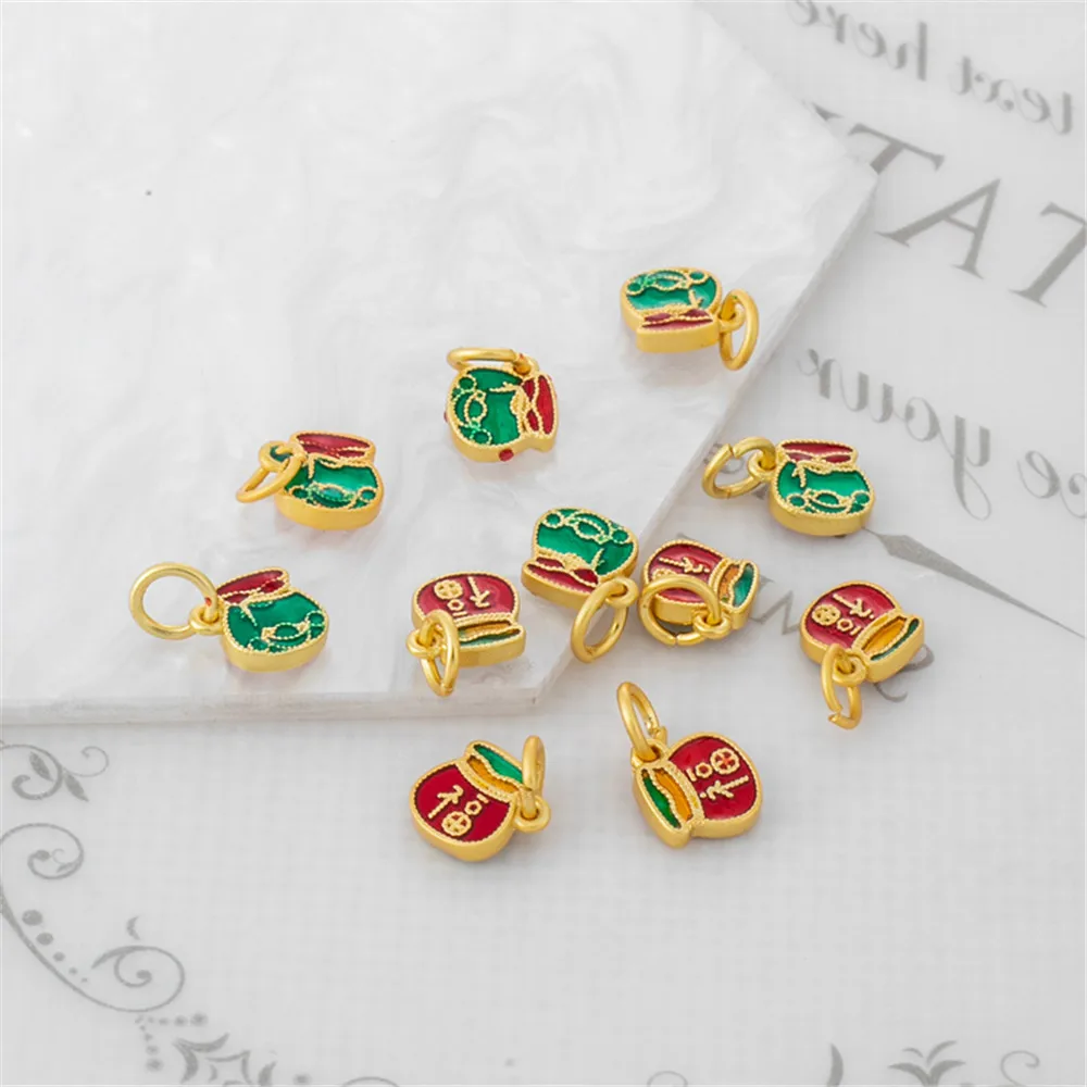 18k gold clad matte gold drip oil blessing bag tag 7*7mm pendant diy bracelet necklace tag earrings jewelry
18k gold clad matte gold drip oil blessing bag tag 7*7mm pendant diy bracelet necklace tag earrings jewelry