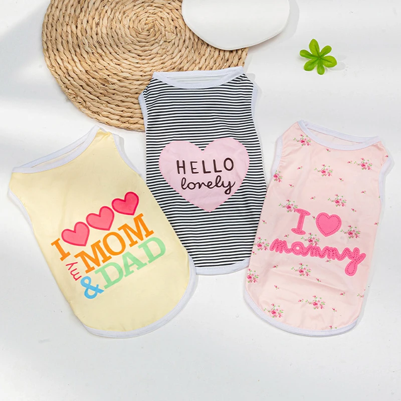 Puppy Summer Clothes Breathable Printed Vest Dog Cats Vest Quick-drying Chihuahua Pug Teddy Sport Shirts Pets T-shirt Costume
Puppy Summer Clothes Breathable Printed Vest Dog Cats Vest Quick-drying Chihuahua Pug Teddy Sport Shirts Pets T-shirt Costume