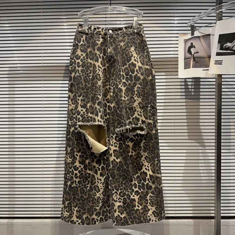 BORVEMAYS Patchwork Leopard Print Wide Leg Pants Women Autumn New High Waist Hollow Out Personality Trousers 2023 WZ5206
BORVEMAYS Patchwork Leopard Print Wide Leg Pants Women Autumn New High Waist Hollow Out Personality Trousers 2023 WZ5206