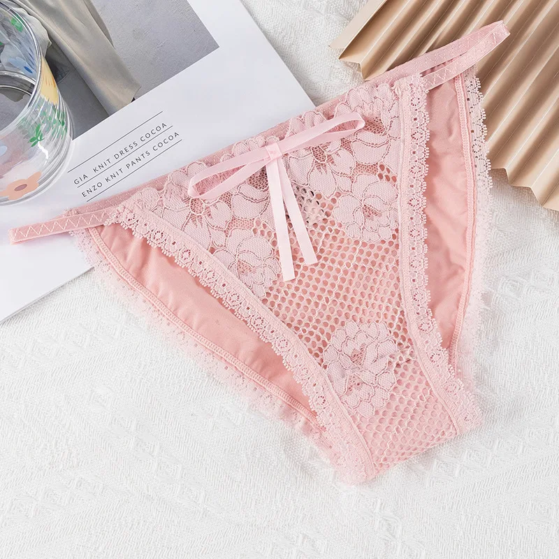 Lace Low Waist Thong Women's Sexy Breathable Cotton Crotch Panties Women's Hollow Comfortable Briefs Women
Lace Low Waist Thong Women's Sexy Breathable Cotton Crotch Panties Women's Hollow Comfortable Briefs Women
