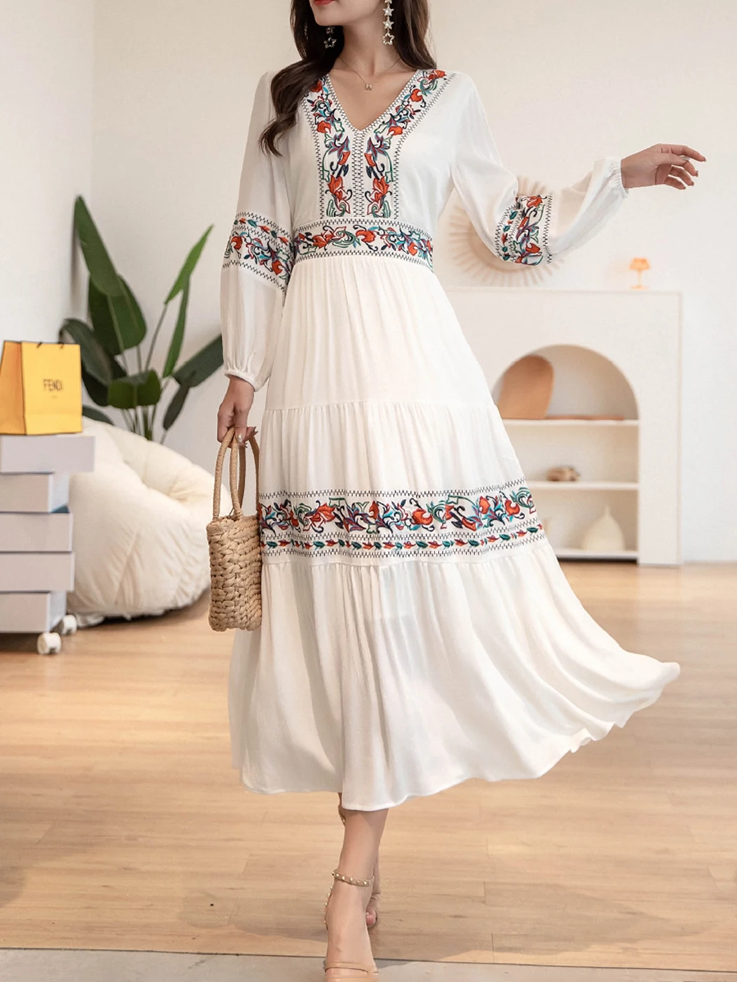 Jastie, весеннее Элегантное Длинное Платье с вышивкой в стиле бохо, с v-образным вырезом, рукавами-фонариками, с высокой талией, плиссированные, ... 
Jastie, весеннее Элегантное Длинное Платье с вышивкой в стиле бохо, с v-образным вырезом, рукавами-фонариками, с высокой талией, плиссированные, ...