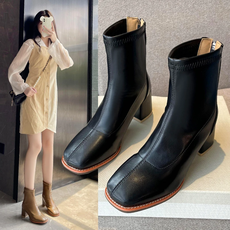 Women Brown Thick-Heeled French Short Boots Ladies Mid-High Heels Ankle Boots Female Spring Autumn New Single Boots Fashion 2022
Women Brown Thick-Heeled French Short Boots Ladies Mid-High Heels Ankle Boots Female Spring Autumn New Single Boots Fashion 2022