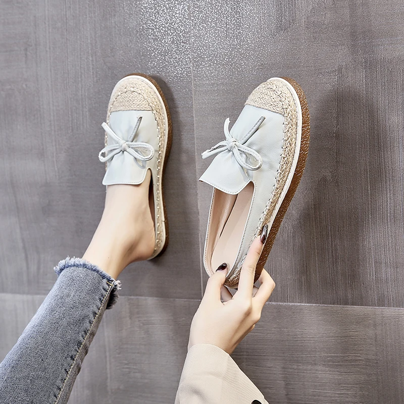 Loafers Med Female Shoes Slippers Women Summer Slides Mules Sexy Butterfly-Knot Cover Toe 2022 Flat PU Butterfly-knot Rubber
Loafers Med Female Shoes Slippers Women Summer Slides Mules Sexy Butterfly-Knot Cover Toe 2022 Flat PU Butterfly-knot Rubber