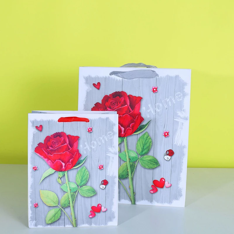 12Pcs Rose Paper Bag Packaging Bags Hanging Bags Birthday Wedding Favor Rose Gift with Handle Cookie Packaging Bags
12Pcs Rose Paper Bag Packaging Bags Hanging Bags Birthday Wedding Favor Rose Gift with Handle Cookie Packaging Bags