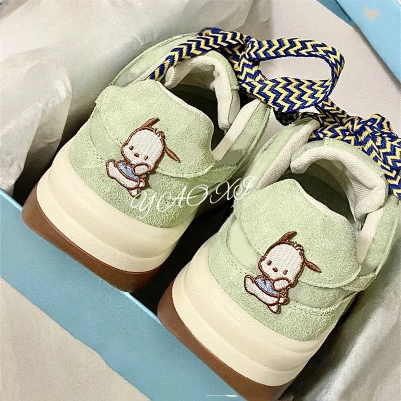 Sanrios new kawaii Anime perimeter Pochacco cartoon cute high value thick-soled women's shoes niche original fashion versatile
Sanrios new kawaii Anime perimeter Pochacco cartoon cute high value thick-soled women's shoes niche original fashion versatile
