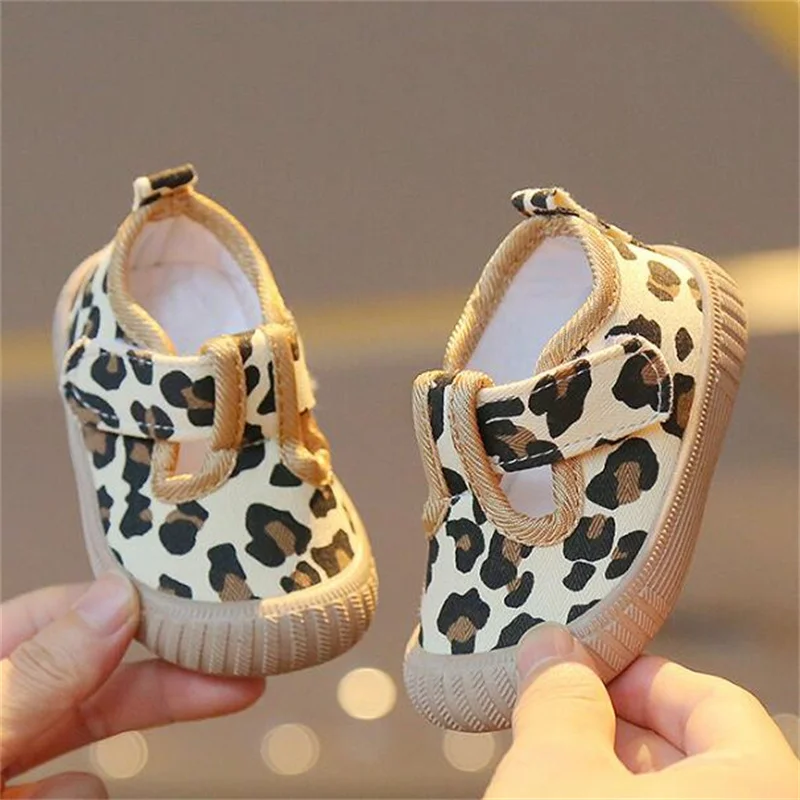 2022 Baby Soft bottom non-slip sneakers Fashion Breathable canvas Casual Children Shoes non-slip Sneakers Toddler Toddler shoes
2022 Baby Soft bottom non-slip sneakers Fashion Breathable canvas Casual Children Shoes non-slip Sneakers Toddler Toddler shoes