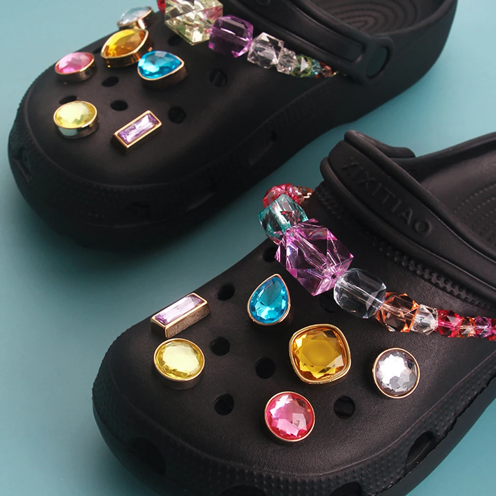 New Designer Chain Shoe Shoelace Buckle Metal Shoelaces Accessories Metal Lace Lock DIY Sneaker Kits Metal Lace Buckle 
New Designer Chain Shoe Shoelace Buckle Metal Shoelaces Accessories Metal Lace Lock DIY Sneaker Kits Metal Lace Buckle