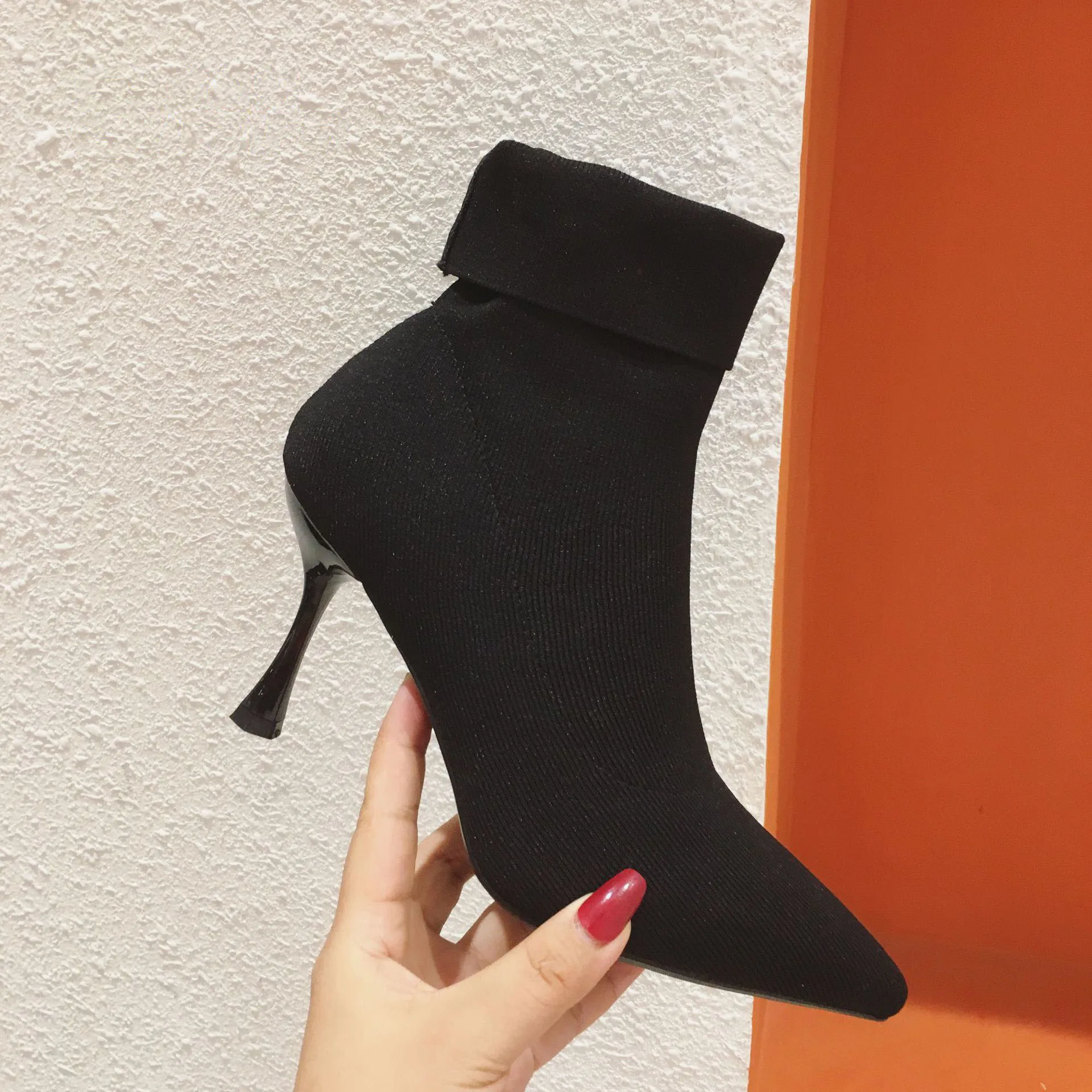 Liuyezhidu Women Stiletto High-heeled Pointed Toe Ankle Boots Knitted Stretch Fashion Dress Party Shoes Woman Autumn Winter 2022
Liuyezhidu Women Stiletto High-heeled Pointed Toe Ankle Boots Knitted Stretch Fashion Dress Party Shoes Woman Autumn Winter 2022