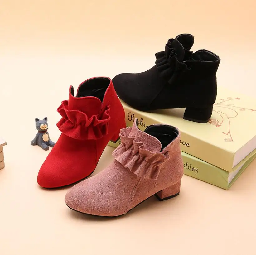 Girls Fashion Boots Leather Sport Shoes For Children Mid Heel Warm Boots Short Soft Bottom Princess Snow Boots Kids Sneakers
Girls Fashion Boots Leather Sport Shoes For Children Mid Heel Warm Boots Short Soft Bottom Princess Snow Boots Kids Sneakers