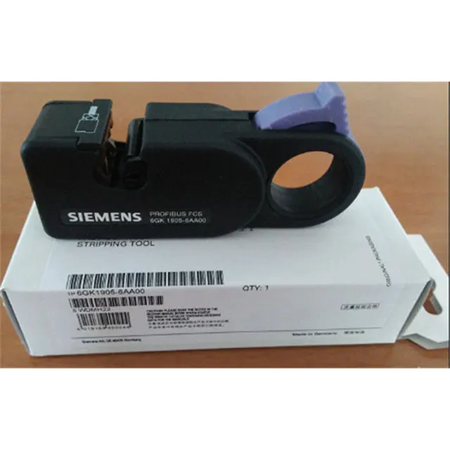 Brand New Siemens controller siemens ddc controller 6AU1400-1PA23-0AA0 6AU14001PA230AA0
Brand New Siemens controller siemens ddc controller 6AU1400-1PA23-0AA0 6AU14001PA230AA0